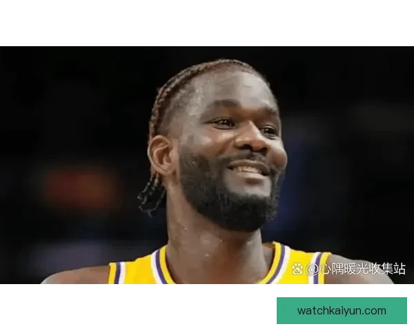 里夫斯谈艾顿与海斯挡拆风格各异 选择正确是关键