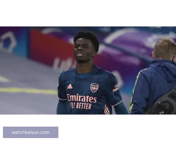 公牛主帅透露艾维训练中膝盖受伤 将于今天接受进一步检查